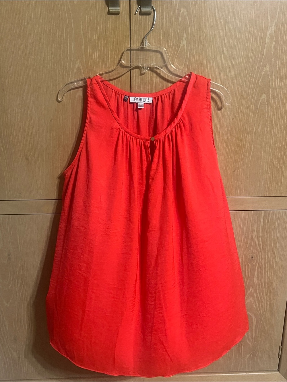 Jennifer Lopez Coral-Red Sleeveless Scoop Neck Tank